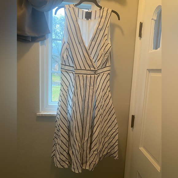 Alex Marie Striped Navy and White Midi Dress - Picture 2 of 7